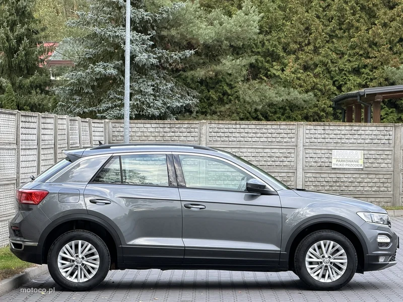 Volkswagen T-Roc A1 32