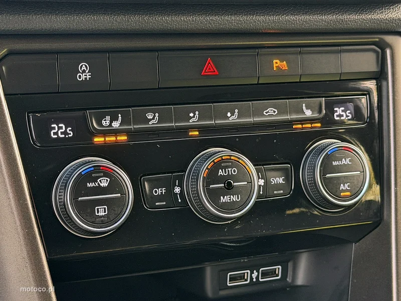 Volkswagen T-Roc A1 8