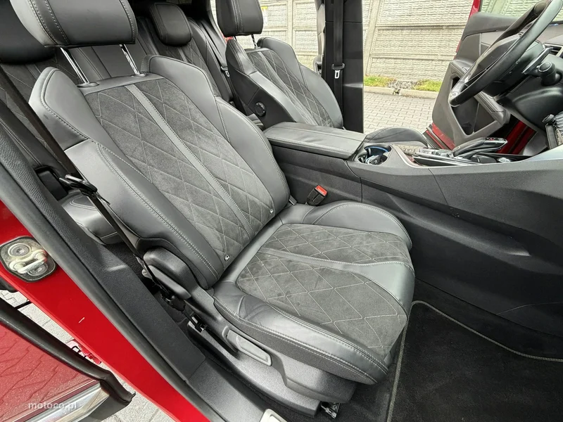 Peugeot 3008 72
