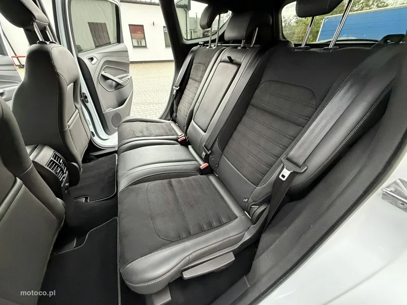Ford Kuga II 11