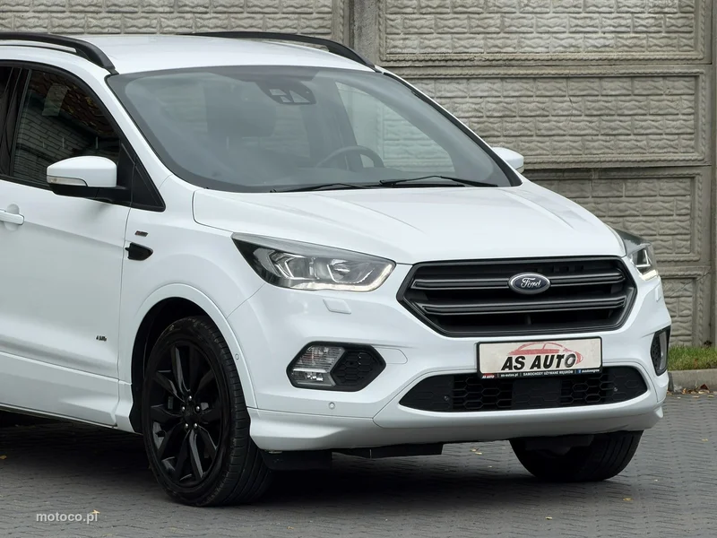 Ford Kuga II 28