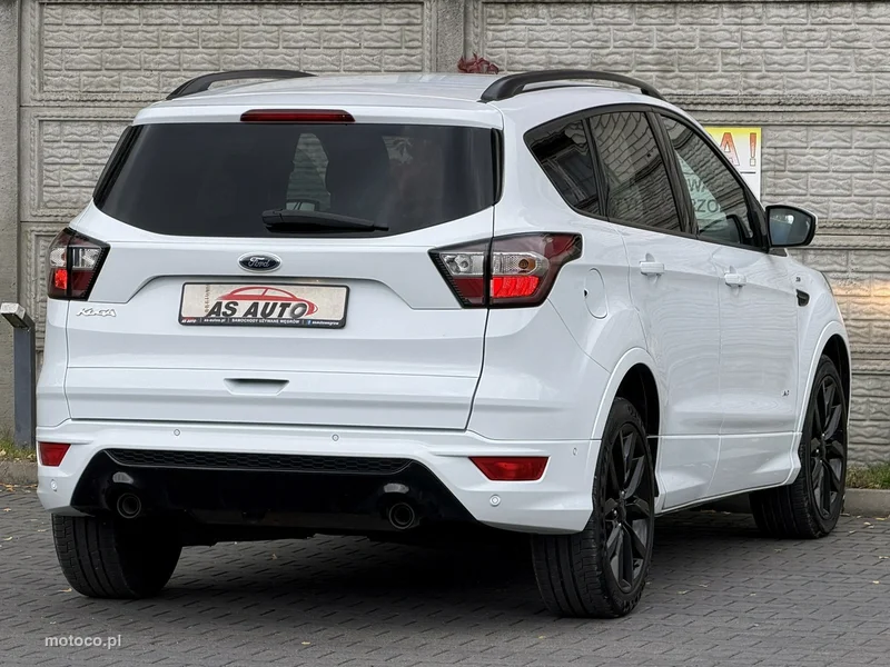 Ford Kuga II 4