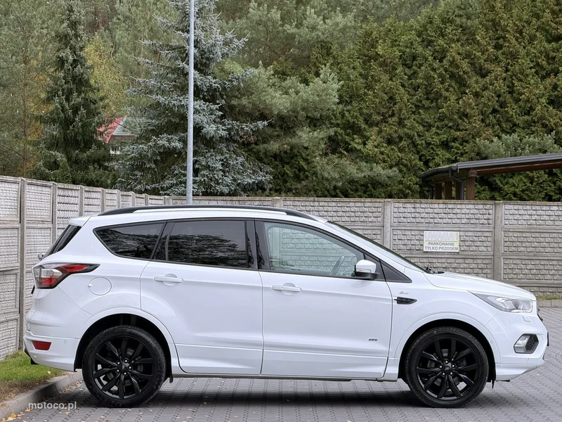 Ford Kuga II 32