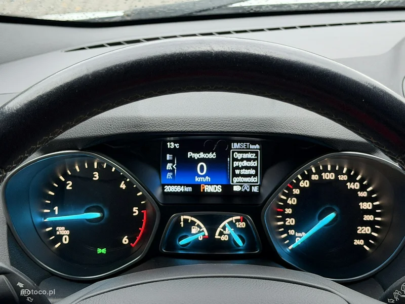 Ford Kuga II 57