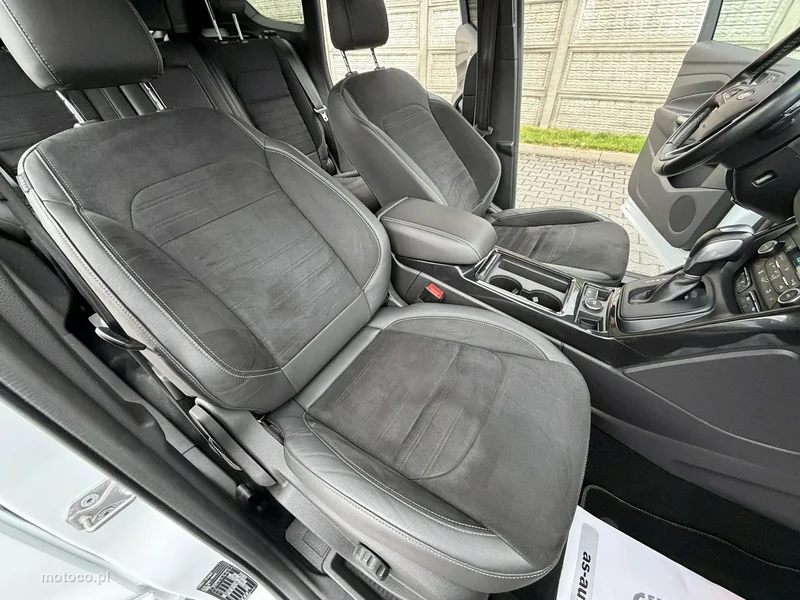 Ford Kuga II 65