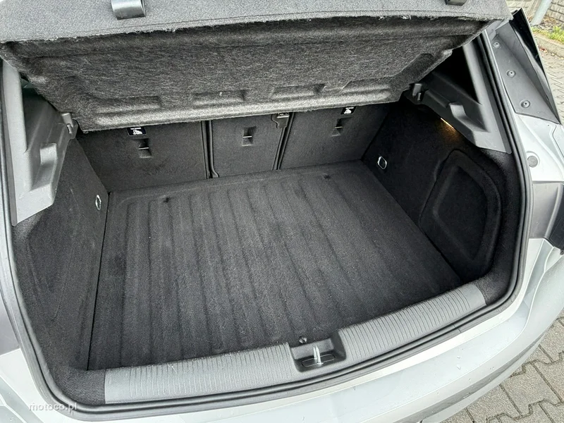 Opel Astra K 12