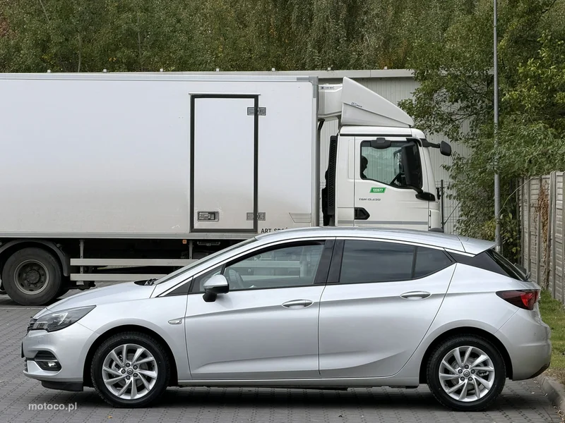 Opel Astra K 21