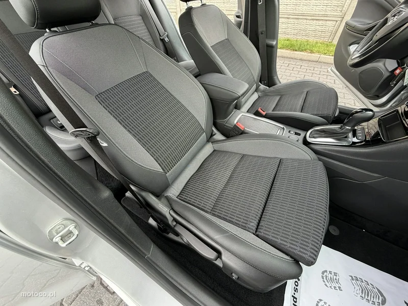 Opel Astra K 50