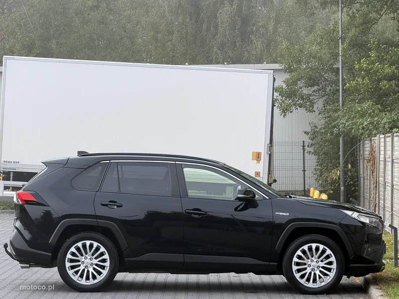 Toyota RAV 4 XA50 43