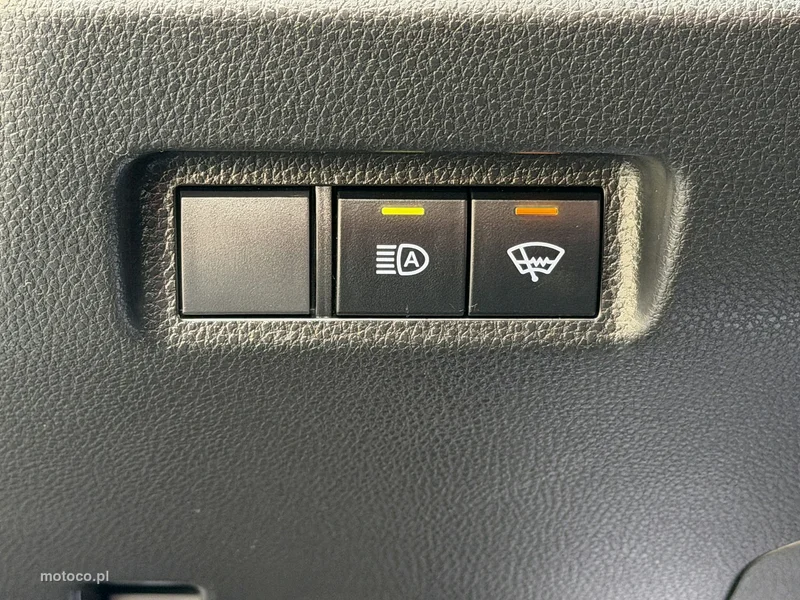 Toyota RAV 4 XA50 10