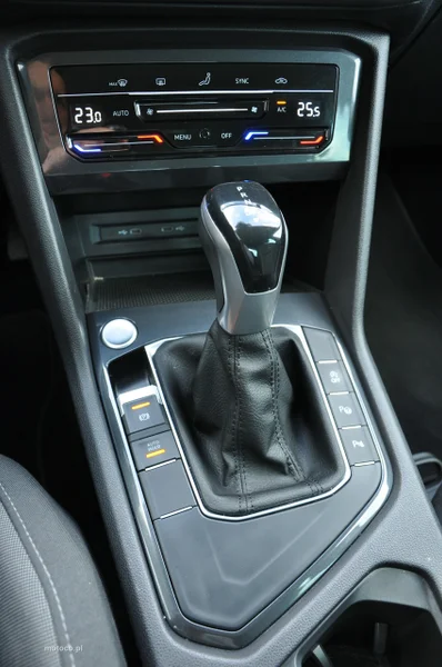 Volkswagen Tiguan III 19