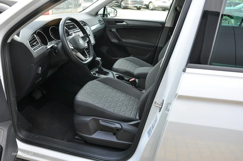 Volkswagen Tiguan III 9