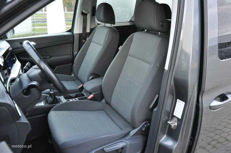 Ford Tourneo Connect 12