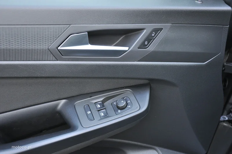 Ford Tourneo Connect 13