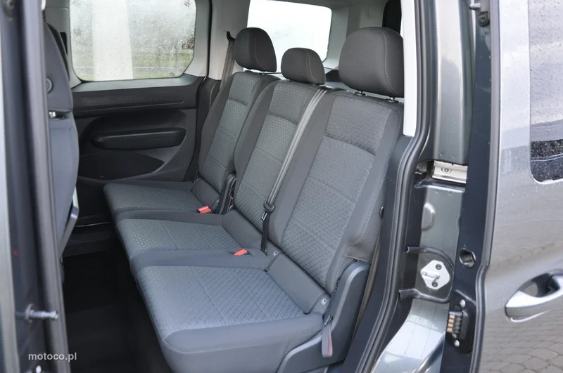 Ford Tourneo Connect 25