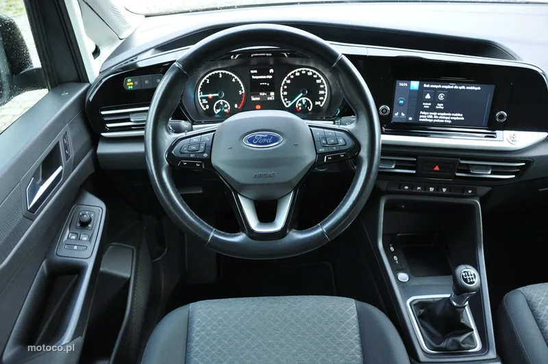 Ford Tourneo Connect 27