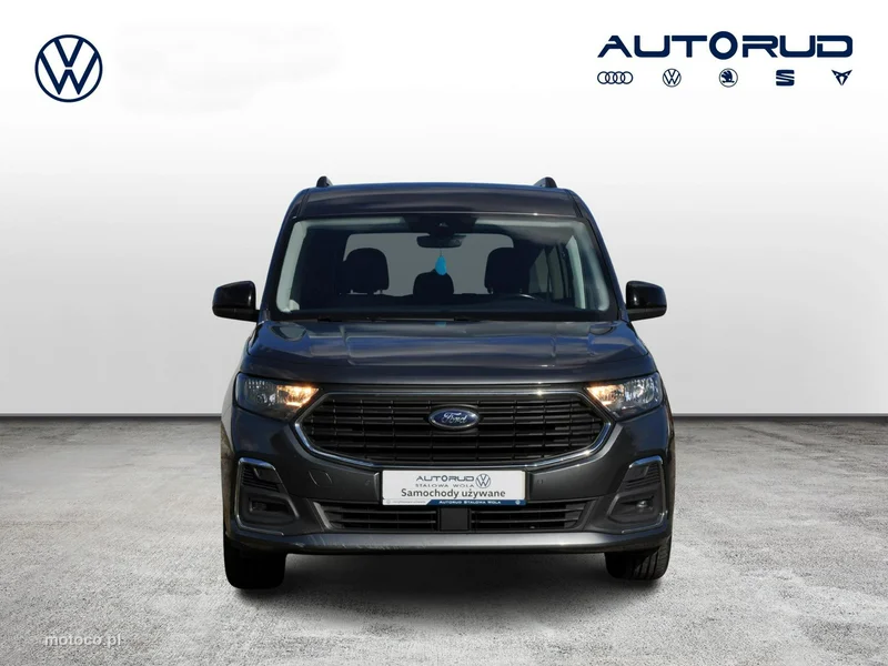 Ford Tourneo Connect 8