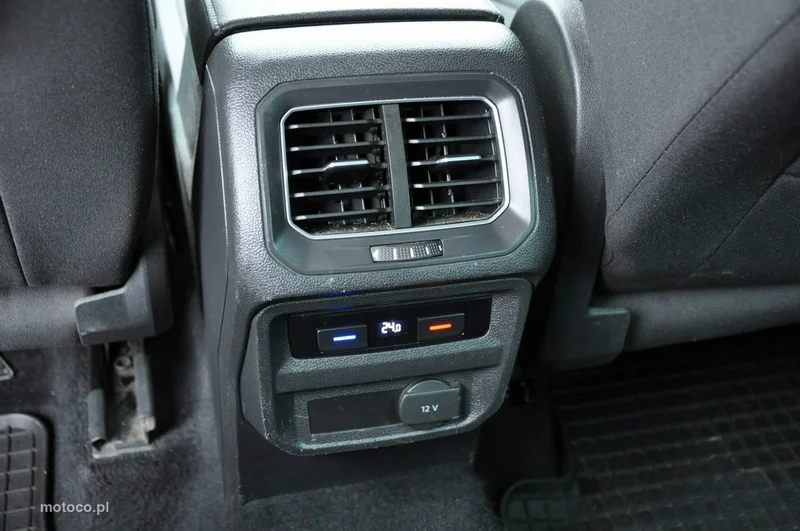 Volkswagen Tiguan AD 25