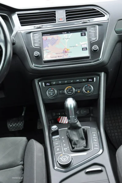 Volkswagen Tiguan AD 27