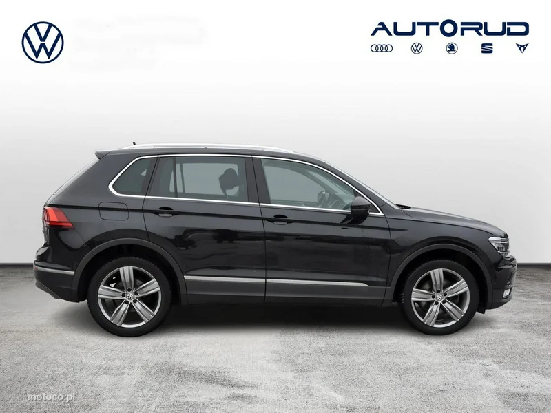 Volkswagen Tiguan AD 8