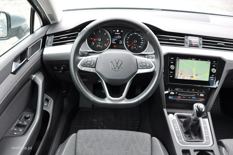 Volkswagen Passat B8 25