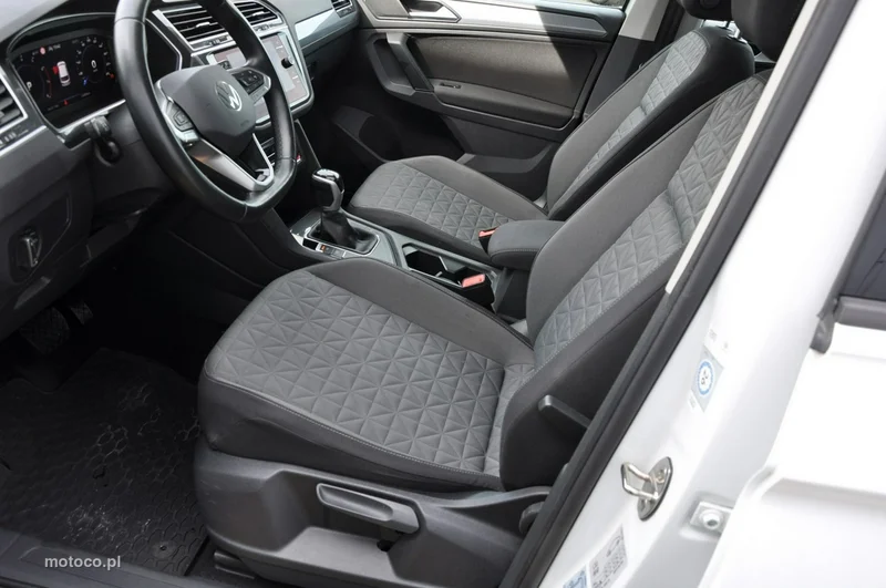 Volkswagen Tiguan AD 12