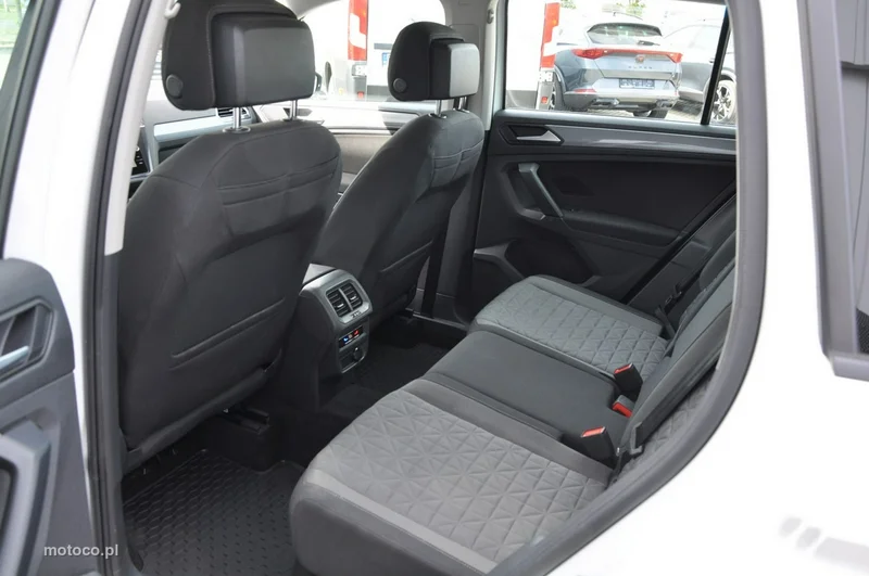 Volkswagen Tiguan AD 29