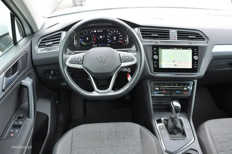 Volkswagen Tiguan AD 31