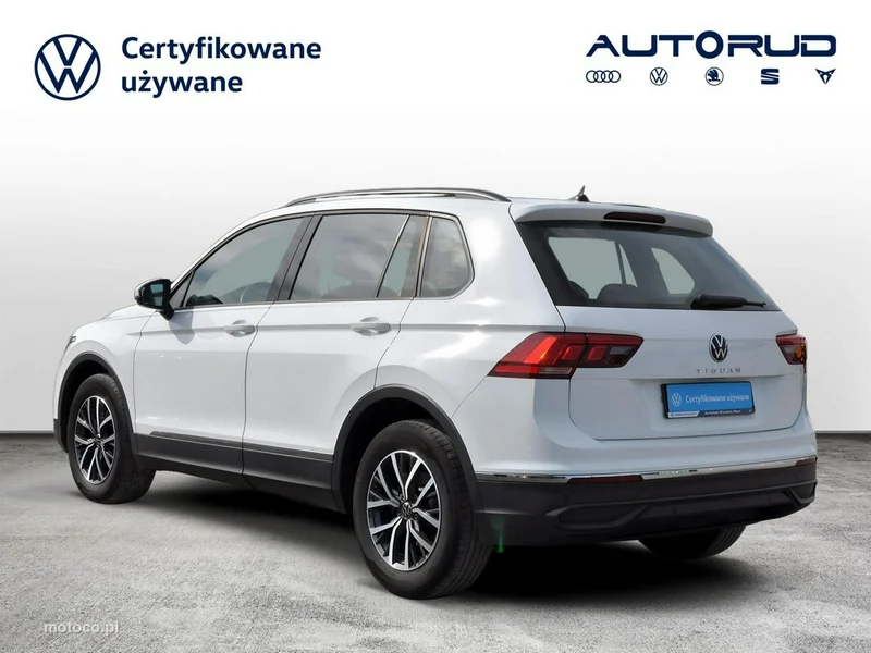 Volkswagen Tiguan AD 5