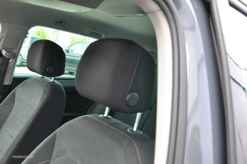 Volkswagen Tiguan AD 15