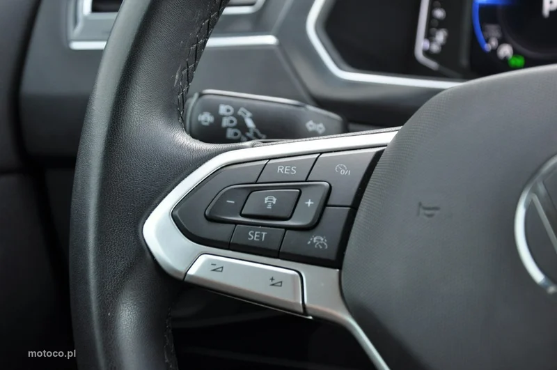 Volkswagen Tiguan AD 21