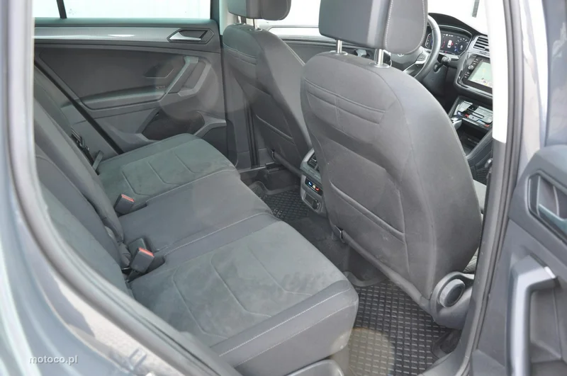 Volkswagen Tiguan AD 37
