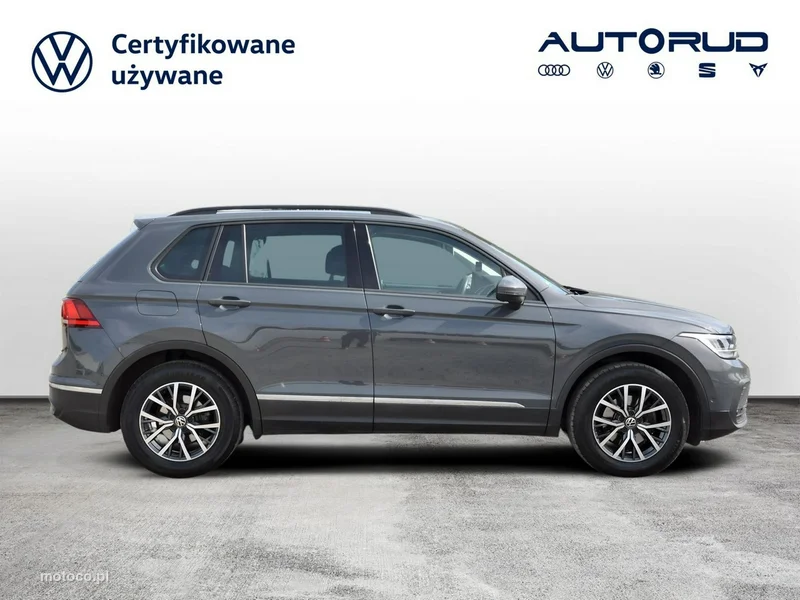 Volkswagen Tiguan AD 7