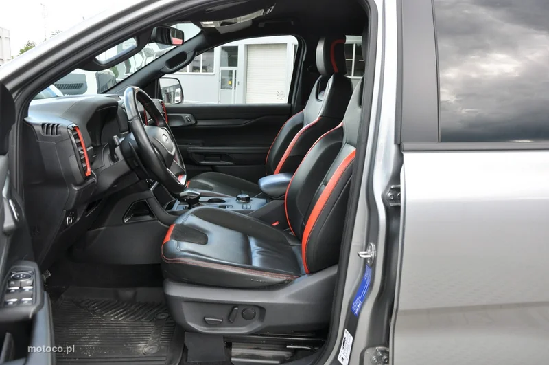 Ford Ranger Raptor 9