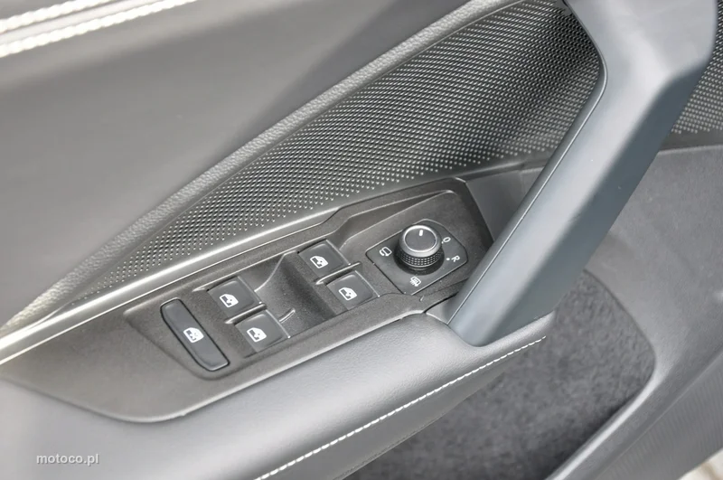 Volkswagen Tiguan III 13
