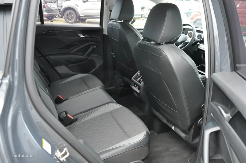 Volkswagen Tiguan III 44