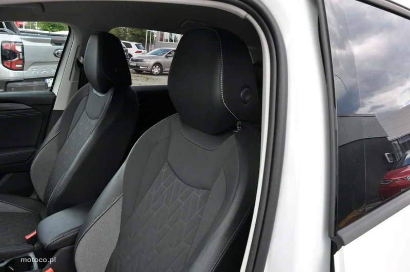 Volkswagen Tiguan III 14