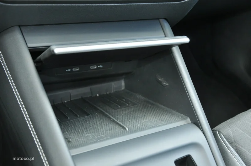 Volkswagen Tiguan III 36