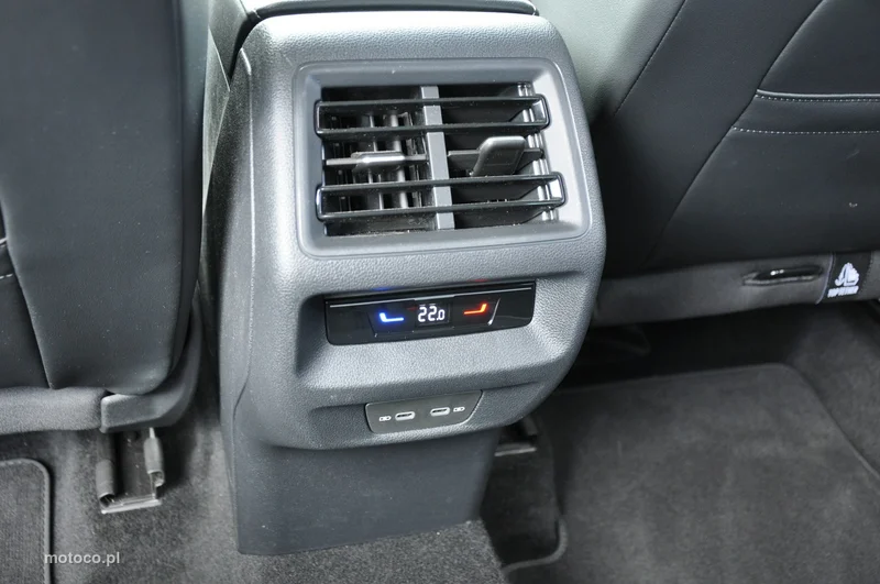 Volkswagen Tiguan III 39
