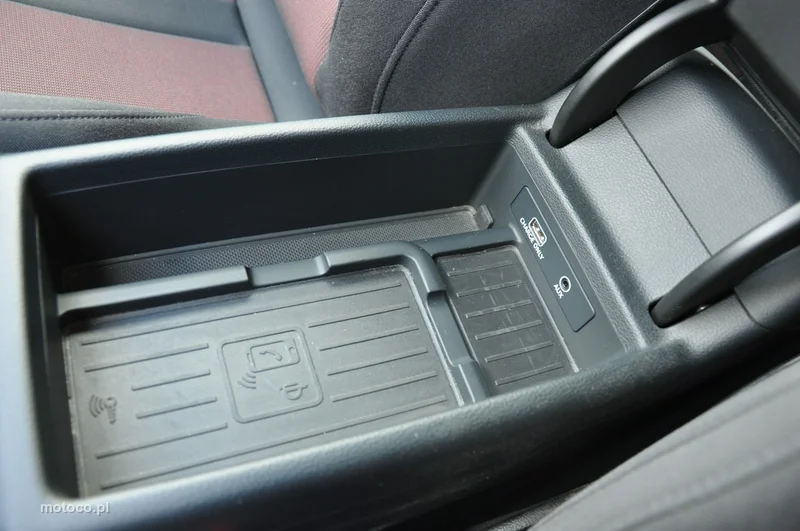 Audi A4 B9 22