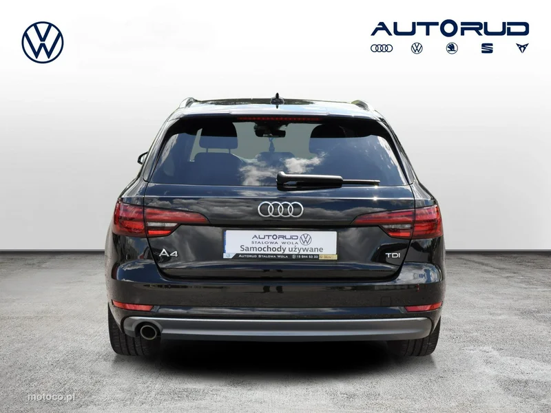 Audi A4 B9 6