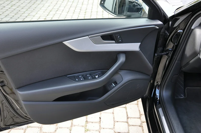 Audi A4 B9 9