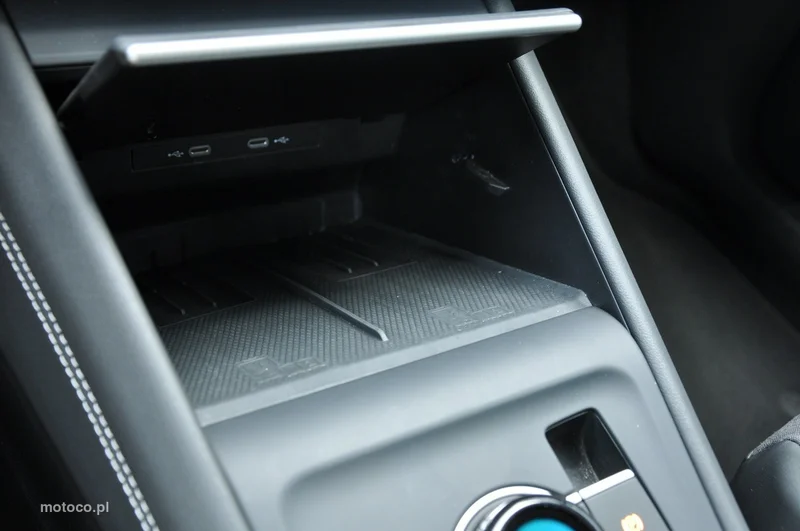 Volkswagen Tiguan III 36
