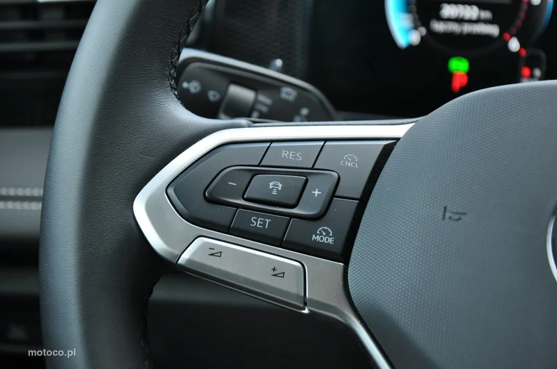 Volkswagen Tiguan III 15