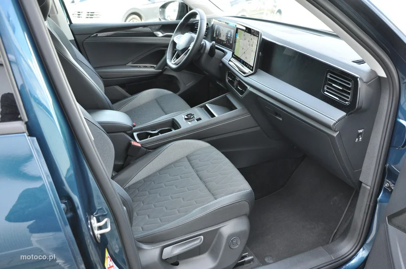 Volkswagen Tiguan III 41