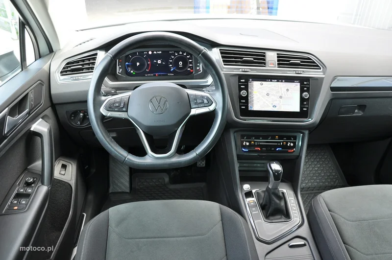 Volkswagen Tiguan AD 13