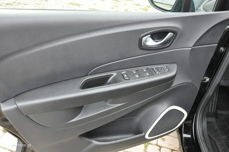 Renault Captur I 11