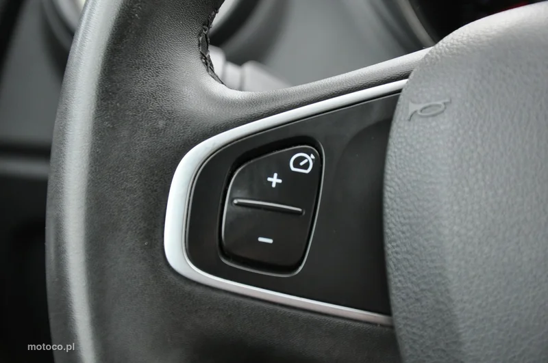 Renault Captur I 16