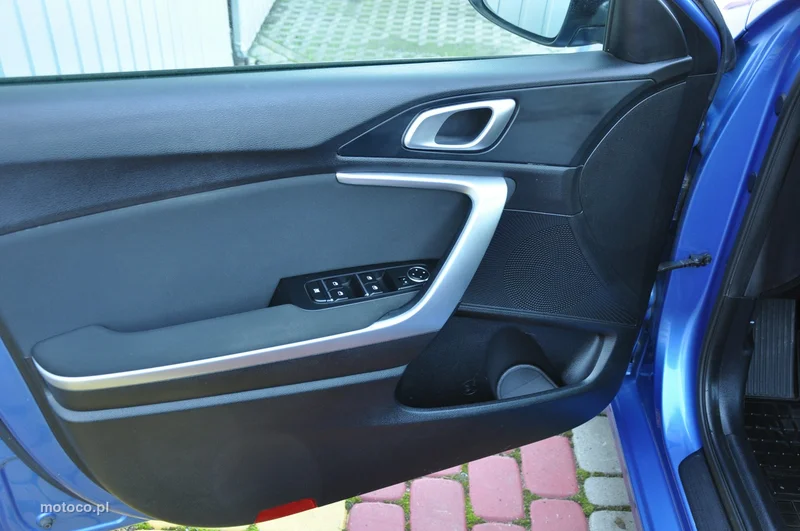 Kia Cee'd 9