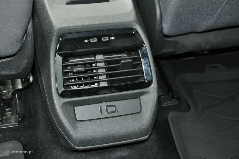 Volkswagen ID.4 28